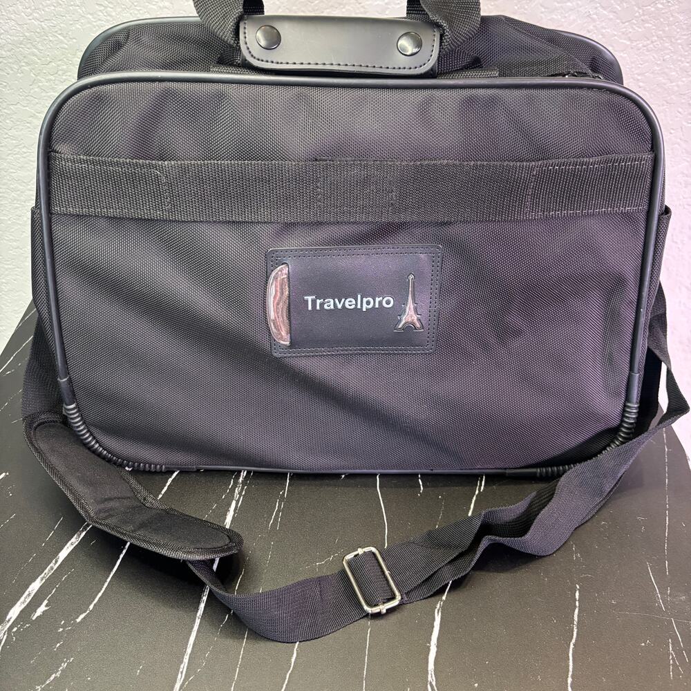 Travelpro WalkAbout Flight Crew  Tote Bag Black Travel Shoulder Briefcase